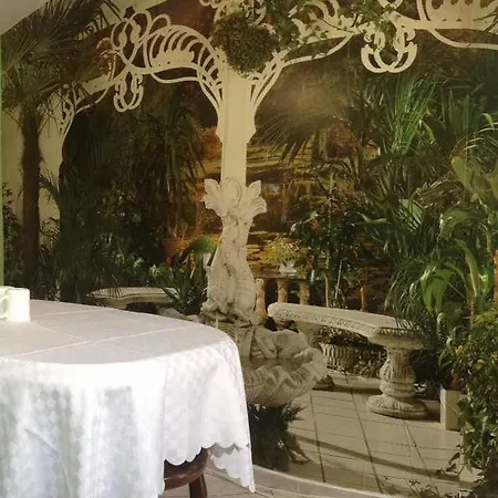 Apartament Mirela *